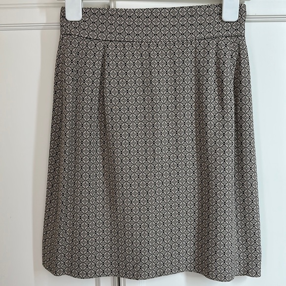 Henri Bendel Skirt NWOT Vintage Gorgeous tan and black pattern - fully lined - Picture 1 of 12